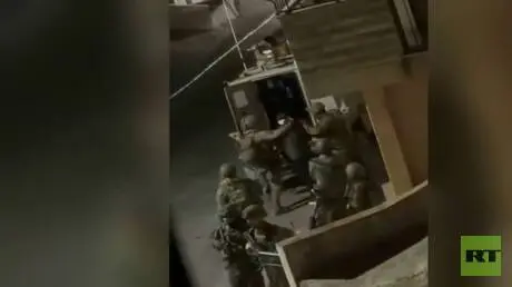 الضفة الغربية.. قوات الجيش الإسرائيلي تنفذ حملة اع...