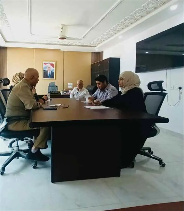 الإدارة العامة للمرأة تبحث مع وزير المياه والبيئة...