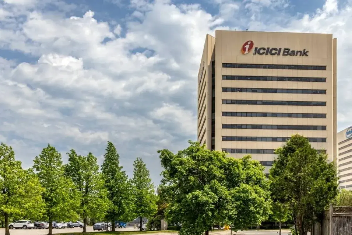 مصرف ICICI الهندي يجمع 750 مليون دولار بسندات دولا...