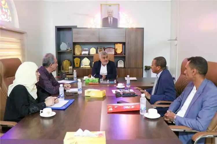 نائب وزير التخطيط يبحث مع برنامج الأغذية العالمي ت...