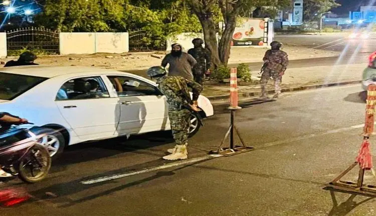 عدن.. مكافحة المخدرات تستحدث نقاط أمنية لضبط التهر...