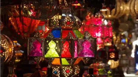 سوق "الفوانيس المغربية" تتجه إلى 880 مليون دولار ب...
