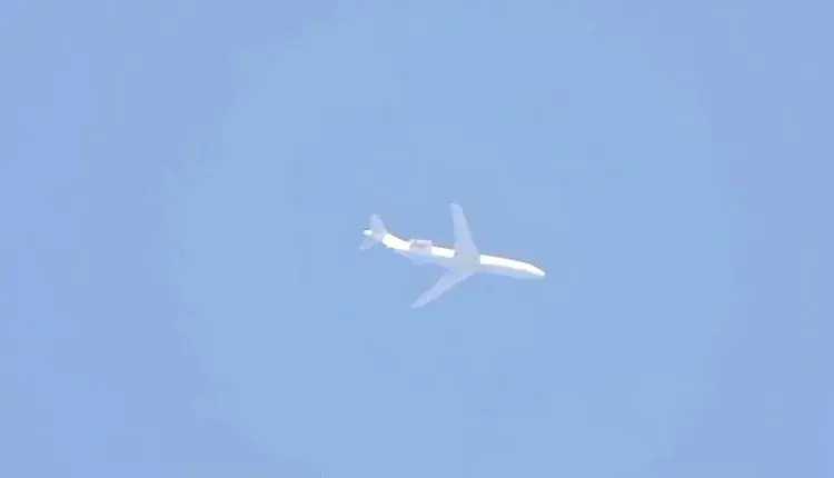 طائرات مجهولة تثير التساؤلات بعد تحليقها المتكرر ف...