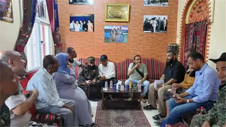 مدير عام مديرية التواهي يزور متحف بيت الموروث الشع...