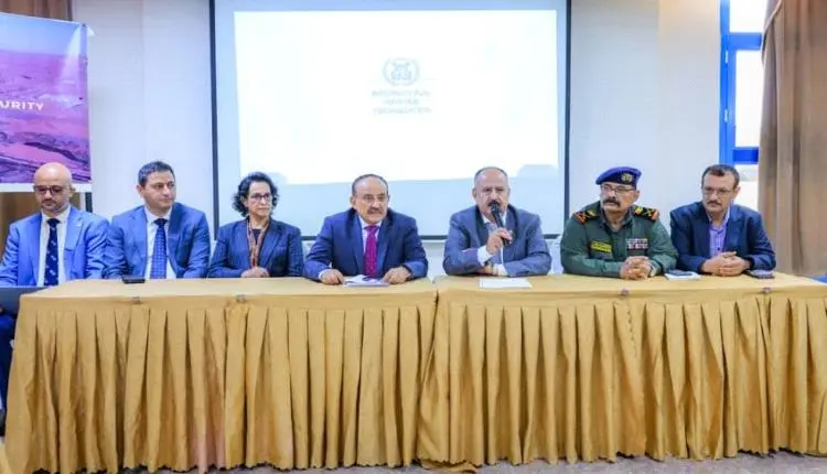 وزير النقل يعلن تشكيل لجنة الأمن البحري الوطني.. و...