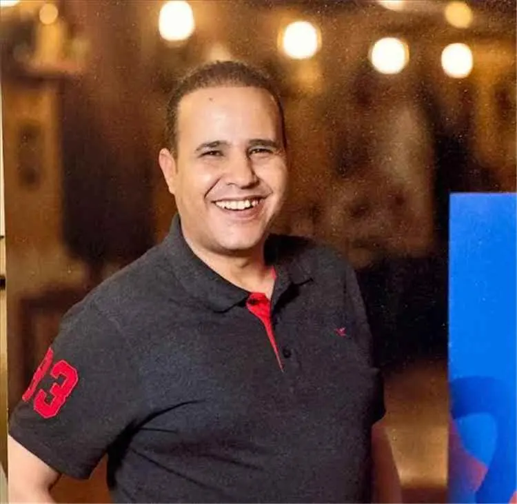 مصطفى غليس: الحوثيون يفرضون مبالغ على اليمنيين تحت...