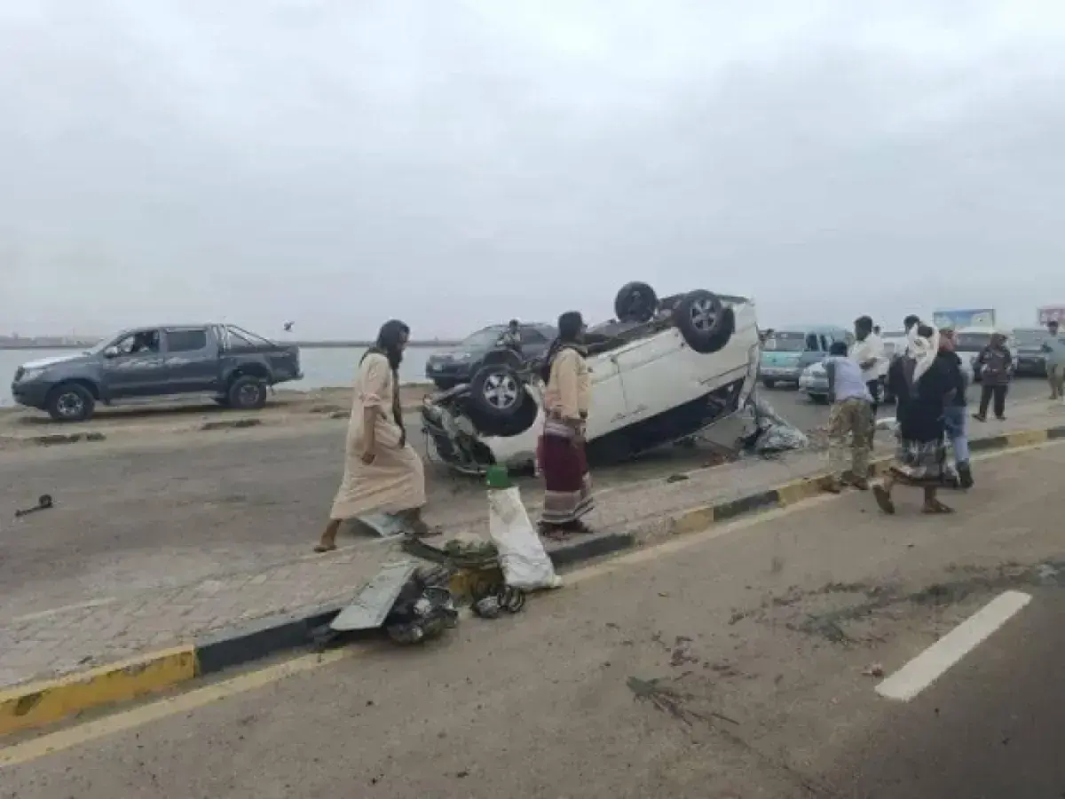 15 حادثاً مرورياً في المحافظات المحررة.. 3 وفيات و...