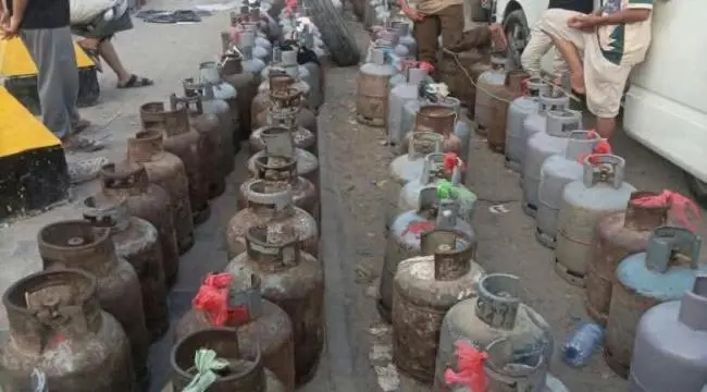 الوصاية السعودية تصمت والغاز يختفي: عدن بلا كهرباء...