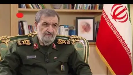 رضائي يتحدث عن امتلاك القنبلة النورية ويهدد بـ" حر...