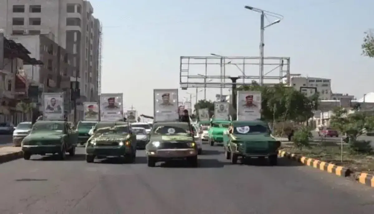 شاهد | شوارع صنعاء تكتظ بصور القتلى.. نزيف بشري ها...