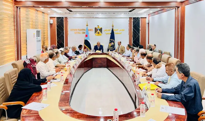 الجمعية الوطنية تحذر من محاولات إغراق الجنوب بالفو...
