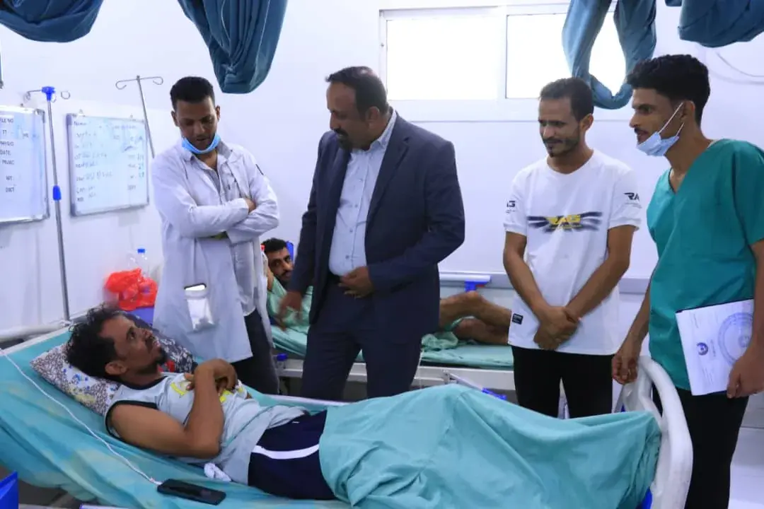 وكيل عدن لشؤون الشهداء والجرحى علوي النوبة يتفقد ج...