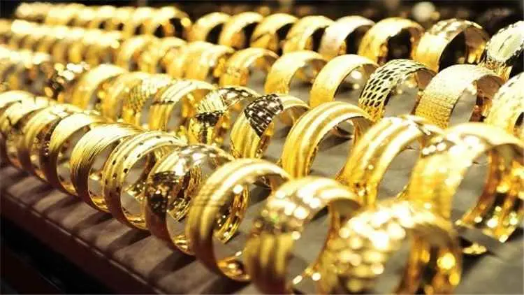 تراجع أسعار الذهب في مصر اليوم 10 سبتمبر 2026.. كم...