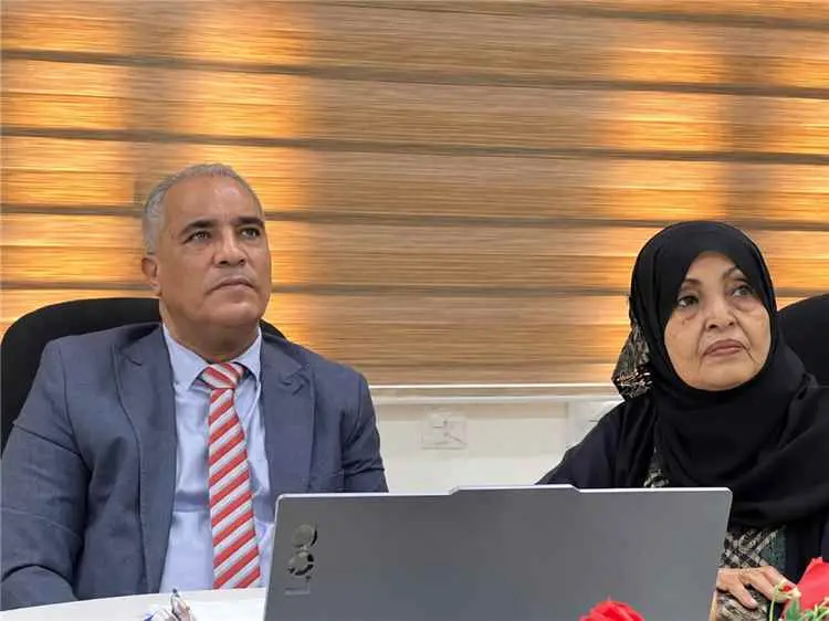 وزير التربية العبادي يشارك باتصال مرئي في المؤتمر...