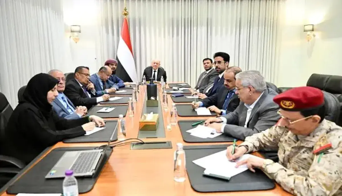 في اليمن | مجلس الدفاع الوطني يجتمع ويقلل من أهمية...