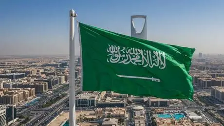 استهداف شريان النفط السعودي يشعل تضامنا عربيا واسع...