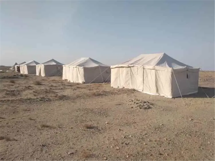 بدعم المحافظ شيخ....تدشين نصب الخيام الإيوائية للن...