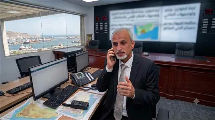 الوكيل الشبحي يوجه برفع جاهزية القطاع الصحي لمواجه...