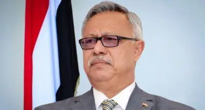 بن حبتور يدعو اليمنيين للتحلي بالوعي وعدم الانجرار...