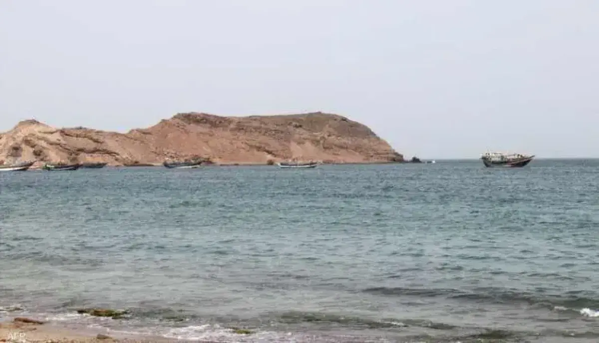 بمشاركة خبراء ايران ولبنان.. الحوثي يشق طريقًا الى...