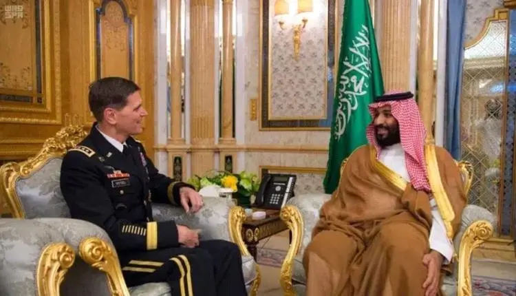 عاجل : بن سلمان يستقبل قائد القيادة المركزية الأمر...