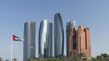 "وول ستريت جورنال": الإمارات تدرس إنشاء مراكز بيان...