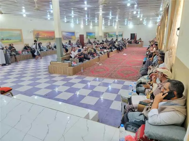 هشلة ينظم مجلس عزاء في وفاة عمه المناضل الشيخ صالح...