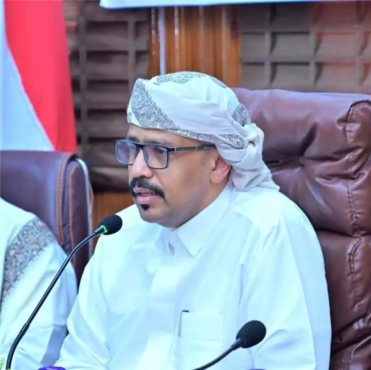 التميمي يدعو المرجعيات القبلية والمجتمعية لرفع الي...