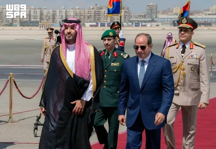 ولي العهد السعودي في مصر وتأكيد على حرية الملاحة ف...
