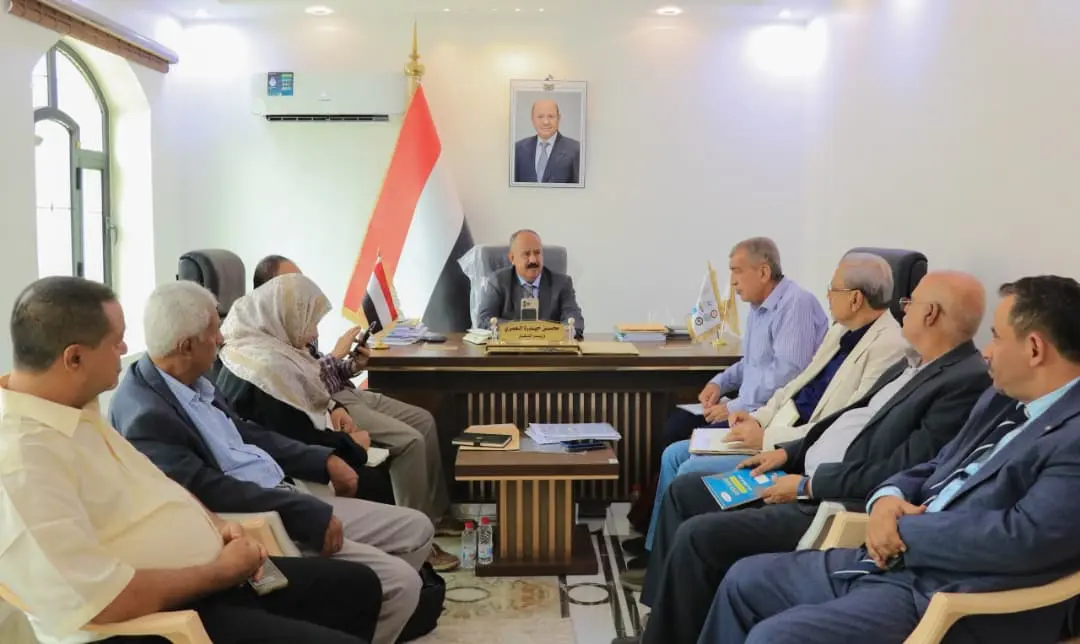 وزير النقل يناقش جهود التنسيق المشترك ومتابعة أوضا...
