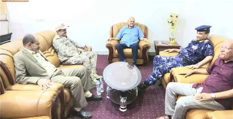 اللجنة العسكرية والأمنية بمحافظة تعز تؤكد تعزيز صم...