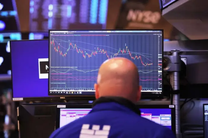 هبوط الأسهم الأوروبية لأدنى مستوى في ثلاثة أشهر