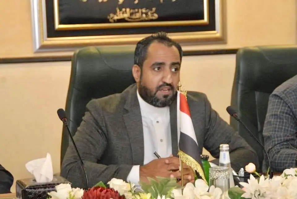 وكيل وزارة الأوقاف يحذّر الحوثيين: مكة المكرمة خط...
