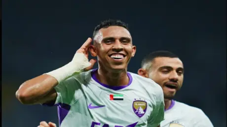 العين الإماراتي يكتسح النصر السعودي في دوري أبطال...