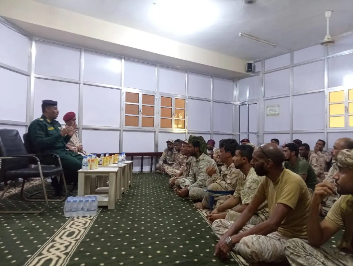 التوجيه المعنوي بلواء النخبة الحضرمي ينظم محاضرة ت...