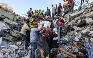 20 قتيلاً وعشرات المفقودين جراء انهيار مبنى متضرر...