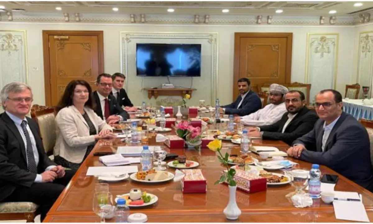 "رويترز" تكشف عن لقاء سري بين مسؤولين أمريكيين ومل...