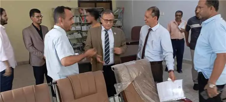 لتعزيز مسارات التدريب الصحي.. رئيس جامعة عدن يتفقد مركز غرامة للإدارة الصحية