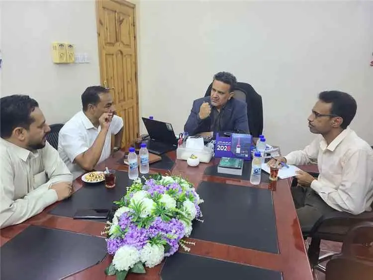 جامعة سيئون تتجه نحو توفير  مظلة للتأمين الصحي لمن...
