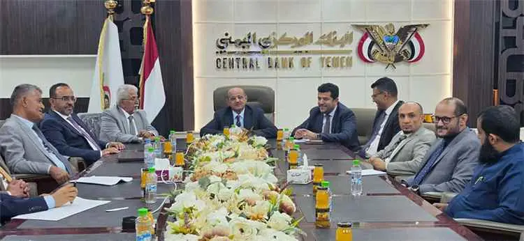 البنك المركزي اليمني يطمئن البنوك: دعم مادي وفني و...