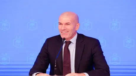 زيدان يكشف قائمته الأولى مع منتخب فرنسا