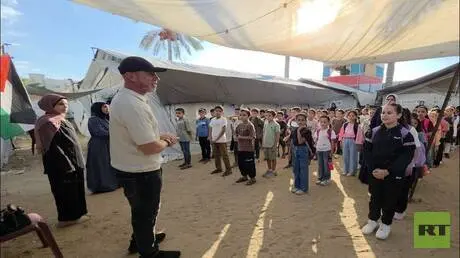 غزة تستهل عاما دراسيا جديدا بين الخيام والدمار