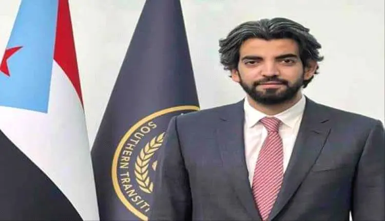 عمرو البيض لصحيفة المونيتور: الحل في المنطقة يبدأ بتمكين شعب الجنوب من تقرير مصيره وعدم ترك الملف بيد الرياض وحدها