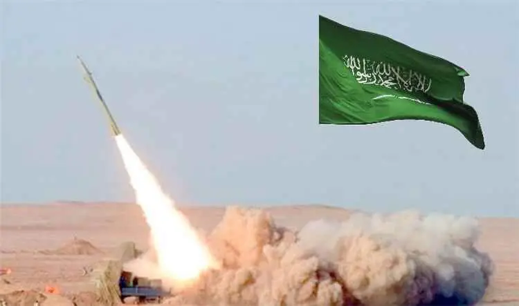 صحيفة سعودية توجه رسالة حاسمة للحوثيين: لصبر الممل...