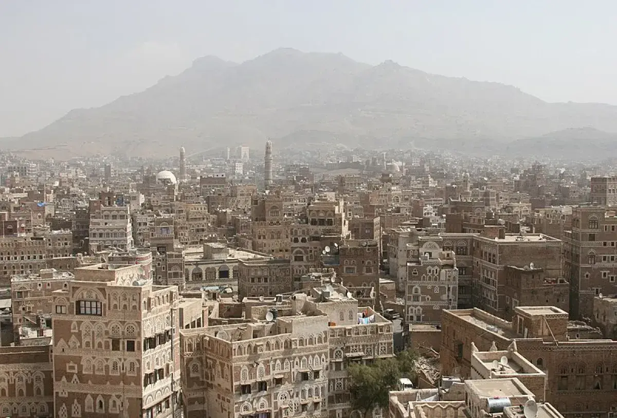 سقوط طائرة حوثية مسيرة على منزل في صنعاء