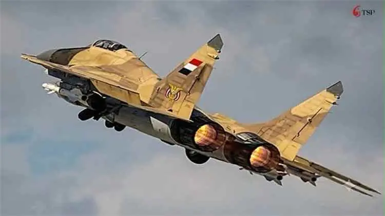 القوات المسلحة تستهدف تجمعات وعتادًا لميليشيا الحو...