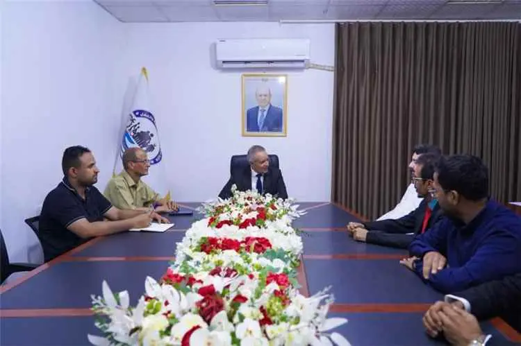 وزير الشؤون الاجتماعية يناقش مع مؤسسة نهد التنموية...