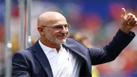 رسميا.. دي لا فوينتي يجدد عقده مع منتخب إسبانيا