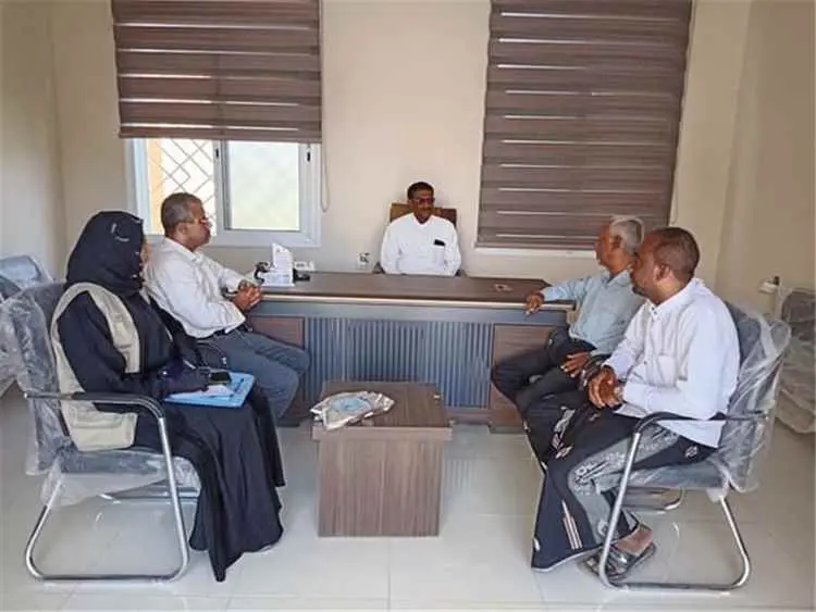 مدير عام تريم يلتقي مستشار الصحة الحيوانية بمنظمة...