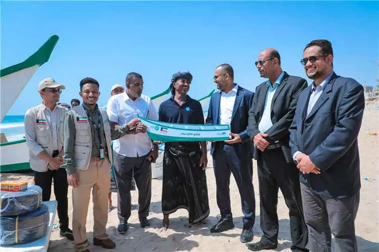 حضرموت .. جمعية العون المباشر الكويتية تدشن توزيع...